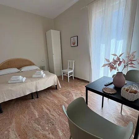 Aschenez 26 & * Reggio di Calabria